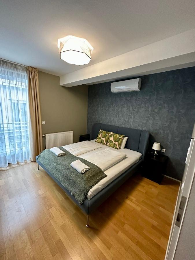 Paulay Free Parking Luxury Design Apartman With Terazze Будапеща Екстериор снимка